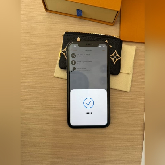 Louis Vuitton Key Pouch - Picture 12 of 13